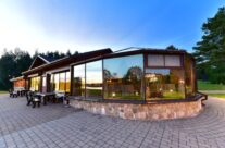 Vilos, sodybos, pirties, salės nuoma prie ežero netoli Molėtų