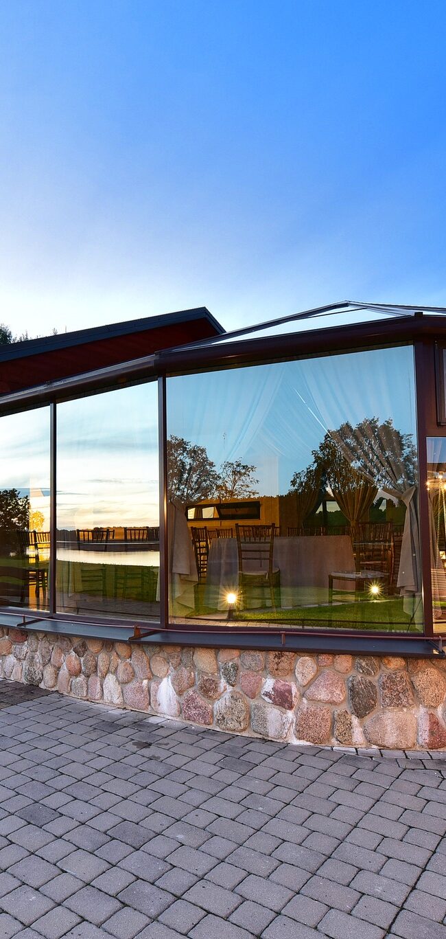 Vilos, sodybos, pirties, salės nuoma prie ežero netoli Molėtų